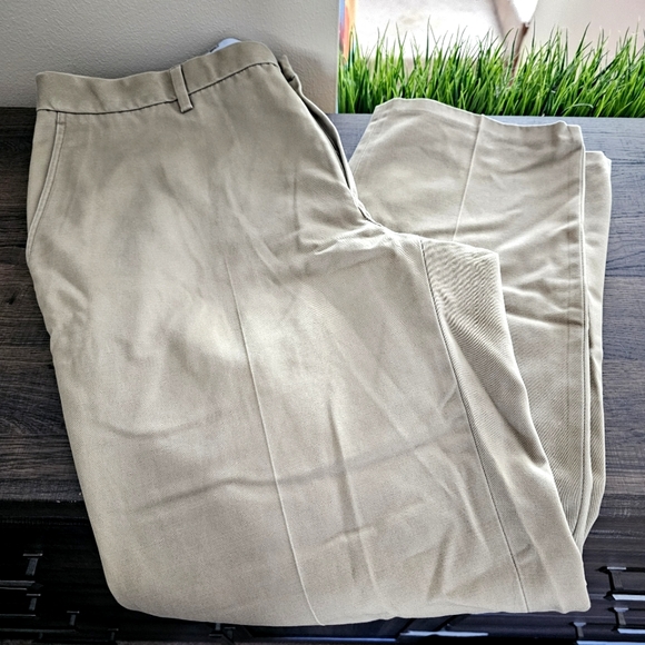 Jos. A. Bank Other - Jos. A. Bank Traveler's Collection Tan Khaki Dress Pants - Size 38x30